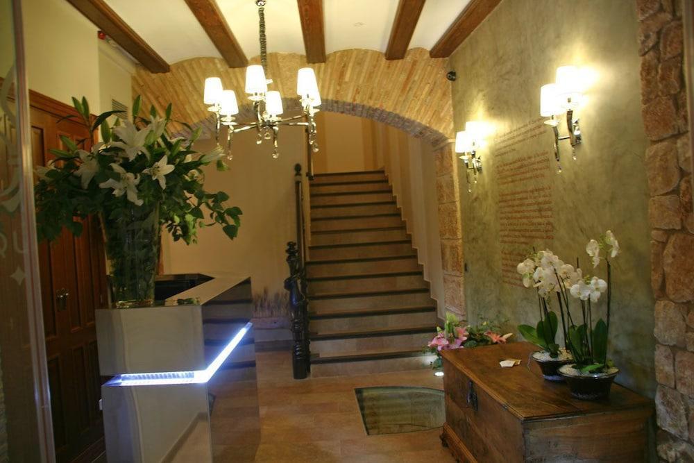 Hotel Castillo De Alquézar Εξωτερικό φωτογραφία