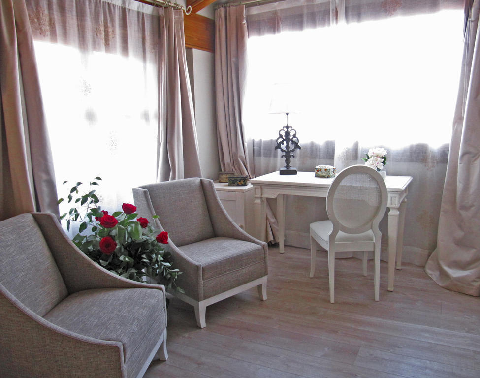 Hotel Castillo De Alquézar Δωμάτιο φωτογραφία