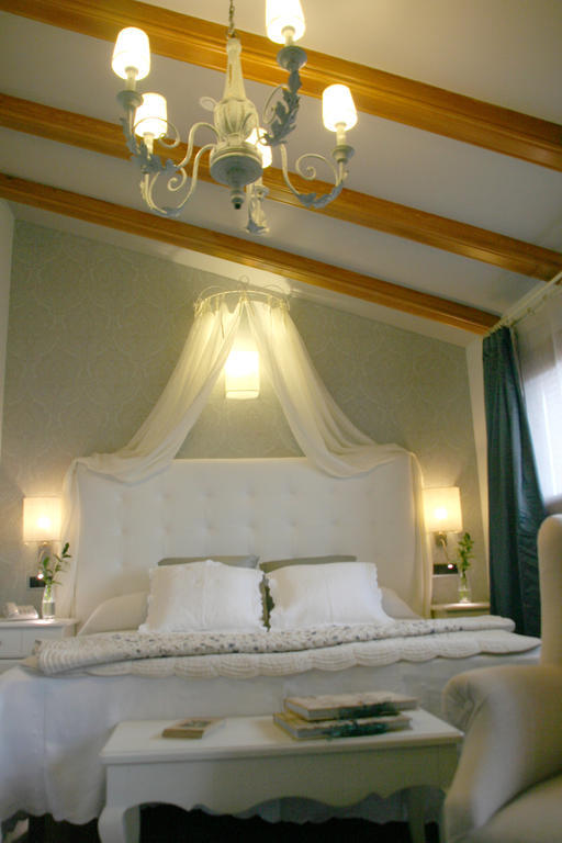 Hotel Castillo De Alquézar Εξωτερικό φωτογραφία