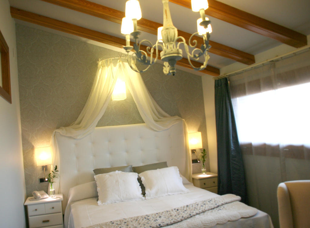 Hotel Castillo De Alquézar Δωμάτιο φωτογραφία