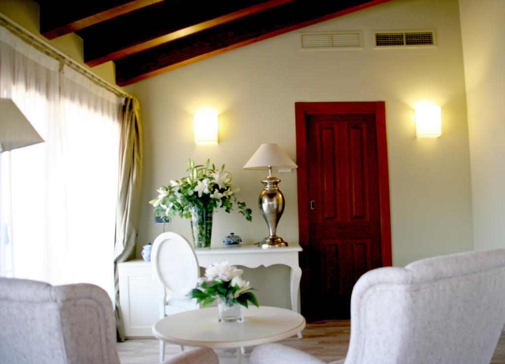 Hotel Castillo De Alquézar Δωμάτιο φωτογραφία