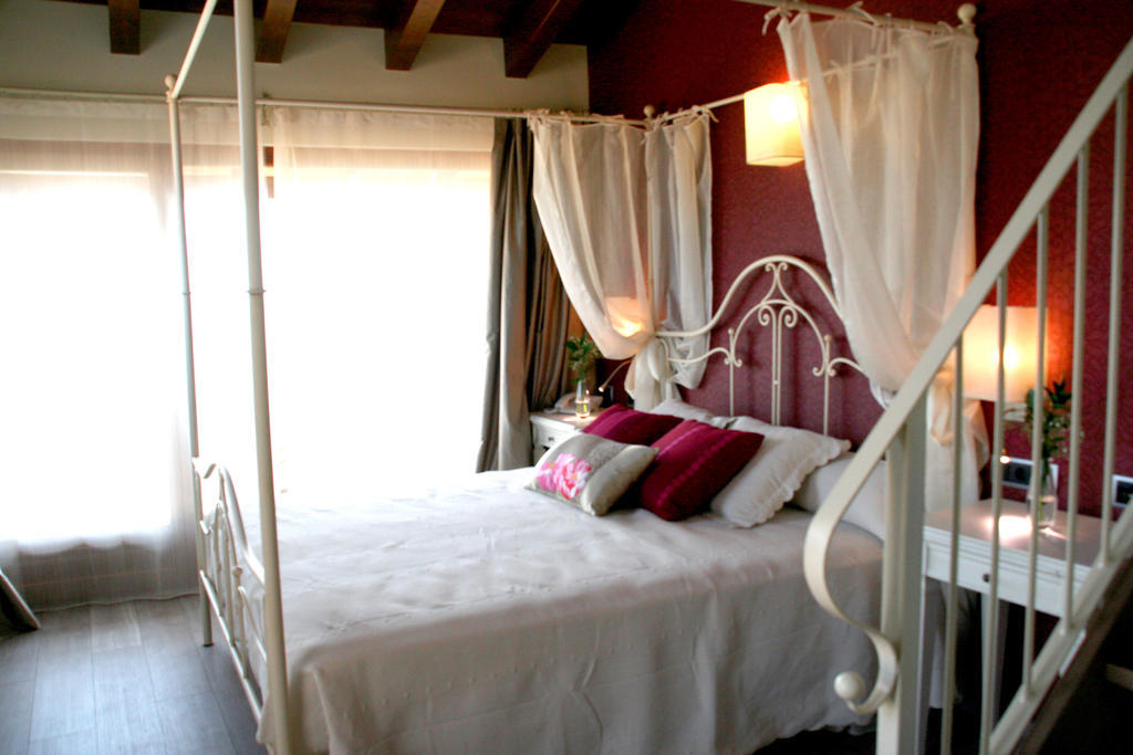 Hotel Castillo De Alquézar Δωμάτιο φωτογραφία